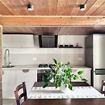 Loft In Centro Apartment